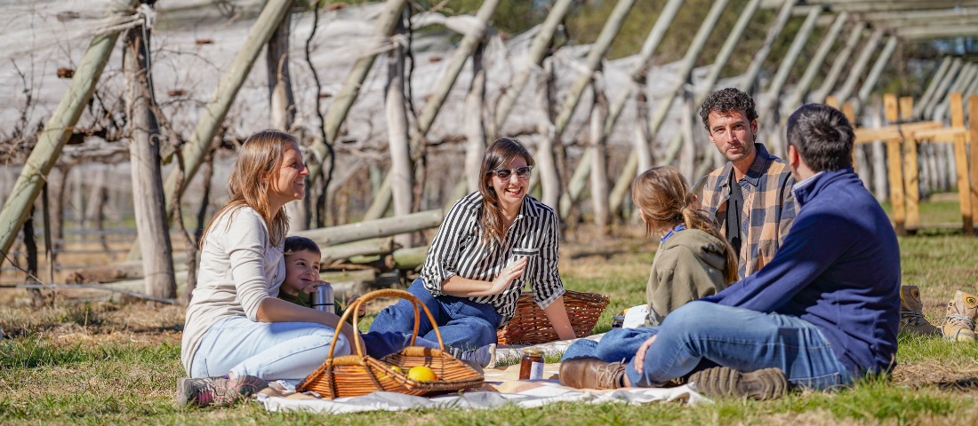 Cata de vinos artesanales en Colonia Caroya